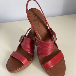 Naya  Alamosa Red Leather Sandals 9 1/2 N